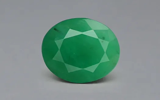 Emerald 11x9 MM - 4.41 Carats